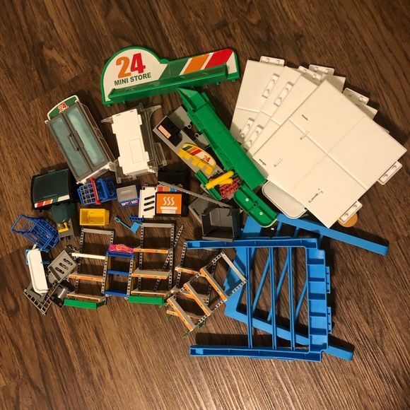 Mini Brands convenience store series 3 - Picture 3 of 9